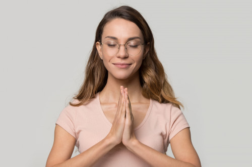 Spirituelles Coaching: Foto: © fizkes / shutterstock / #1289544991
